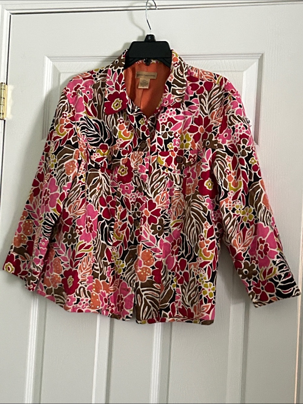 Floral Button-Front Women's Shirt Jacket in Pink Multi